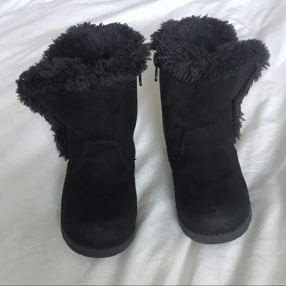 ⛔️SOLD⛔️ Cat & Jack Toddler Black Suede Boots - Picture 5 of 8